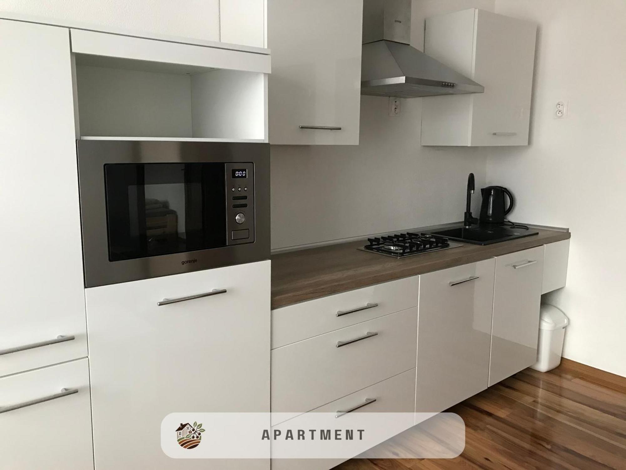 Apartmanovy Dom Visnove Екстериор снимка