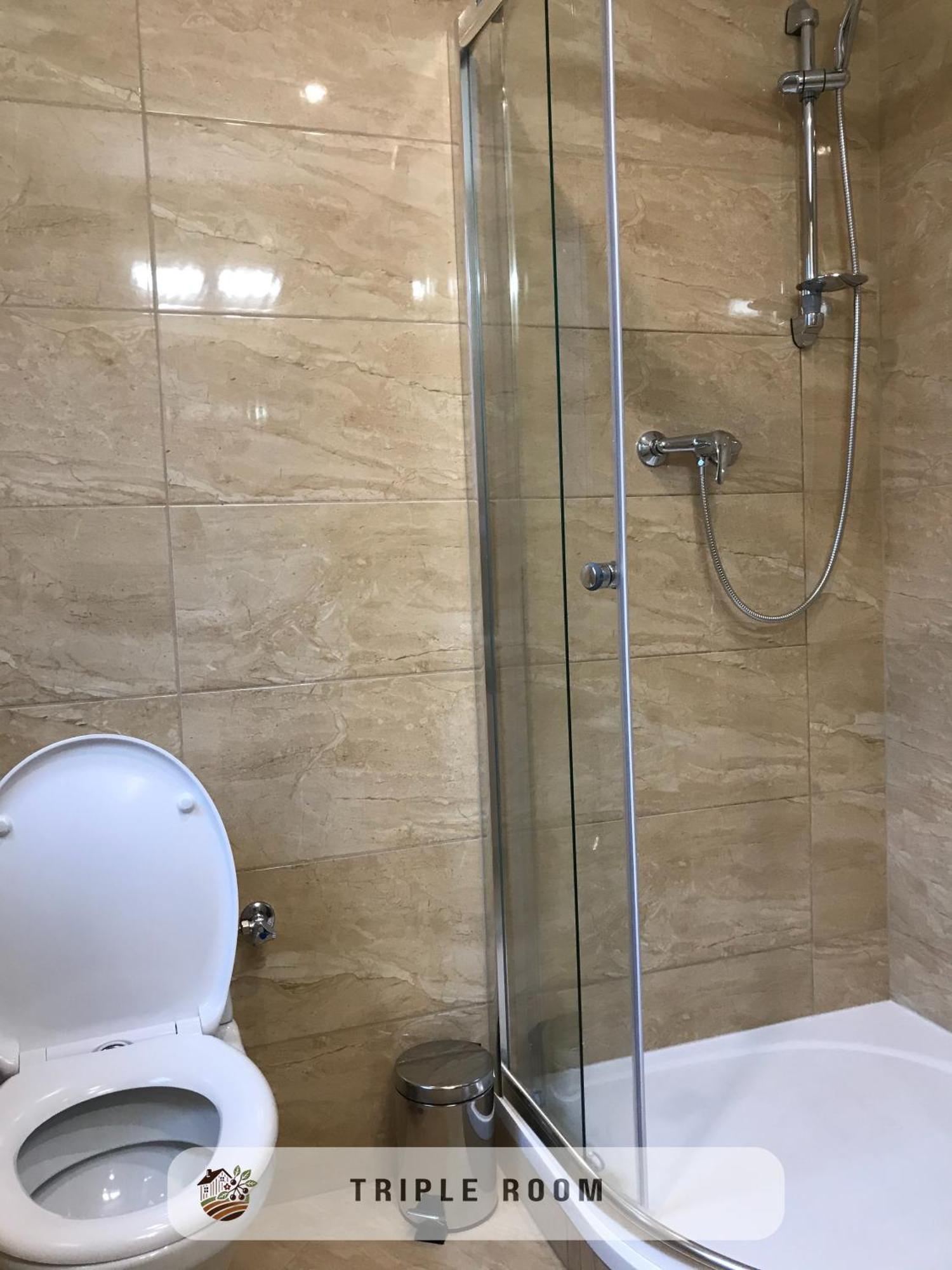Apartmanovy Dom Visnove Екстериор снимка