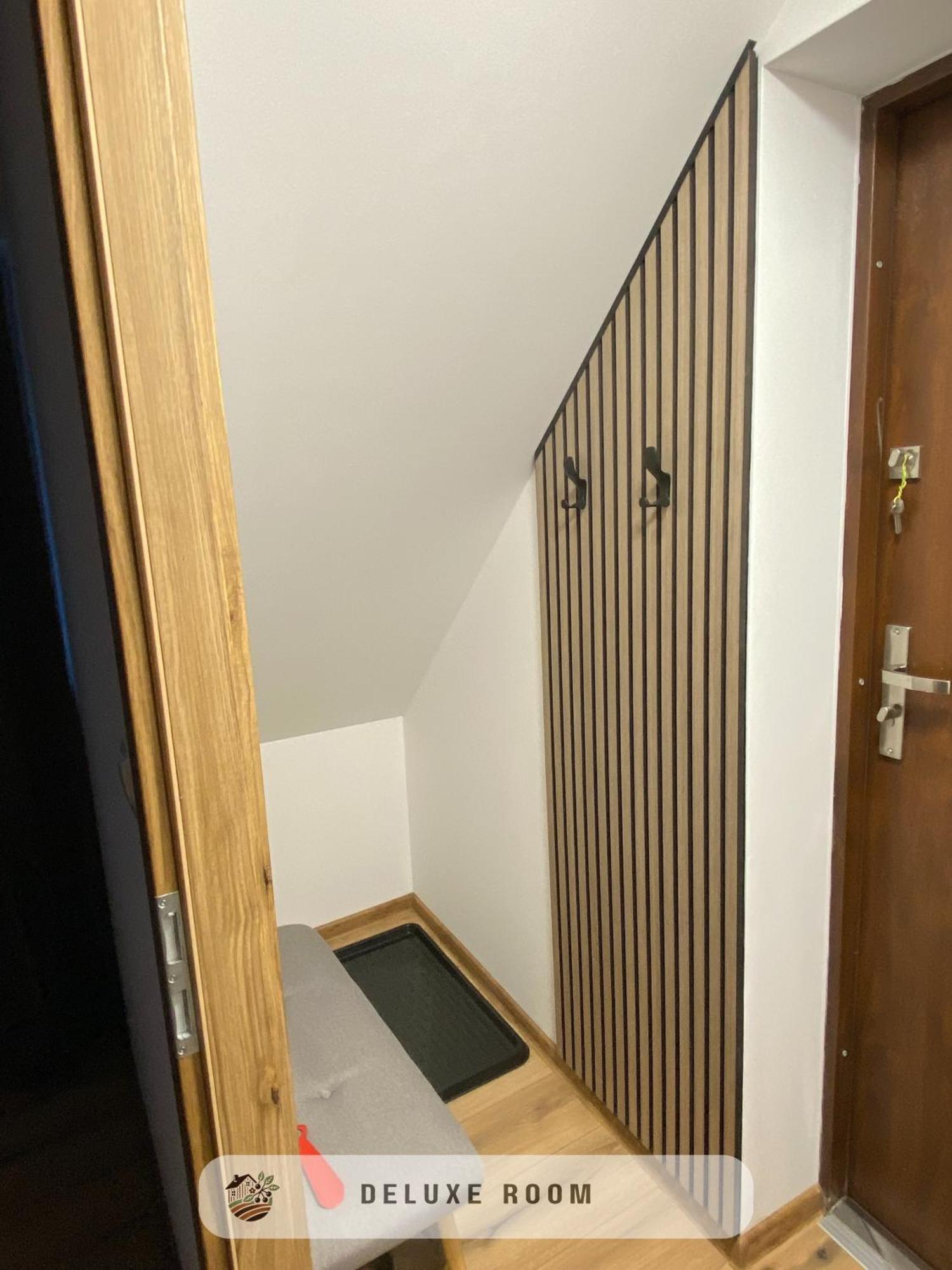 Apartmanovy Dom Visnove Екстериор снимка